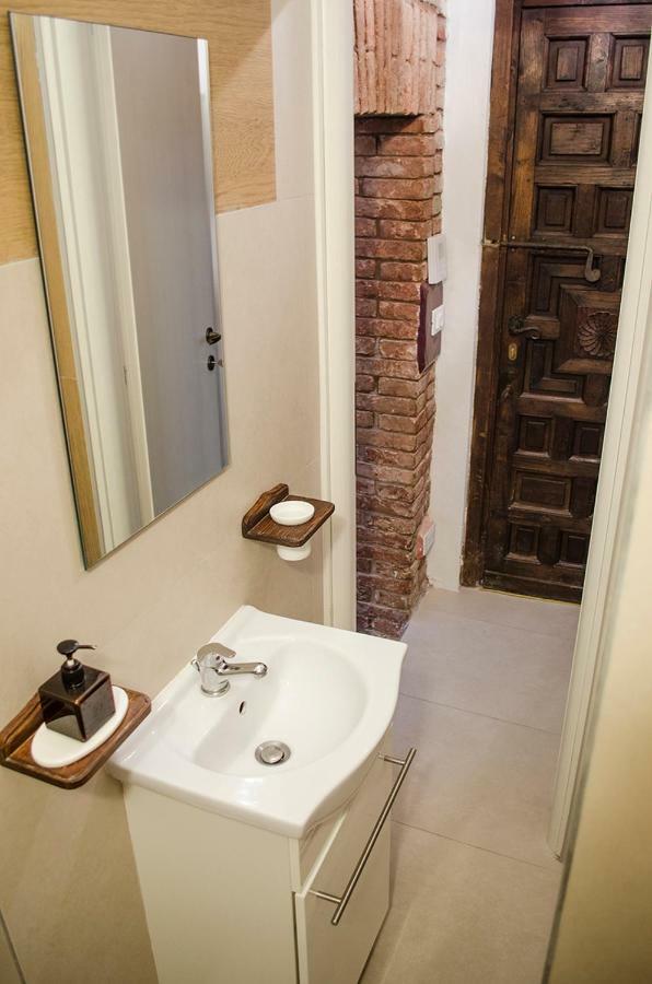 Medieval Central Apartment Bologna Buitenkant foto